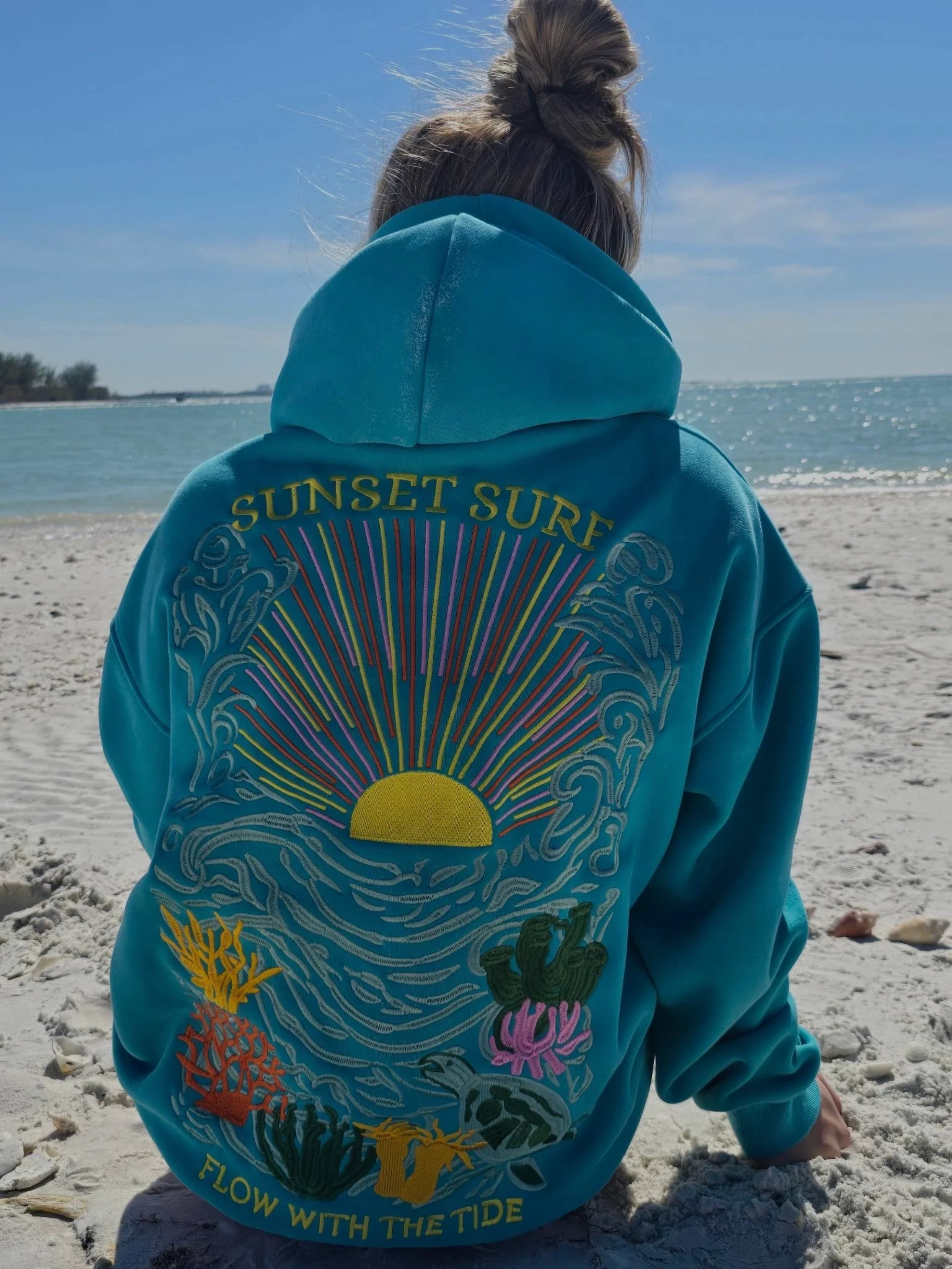 PRE-ORDER | SURF HOODIE